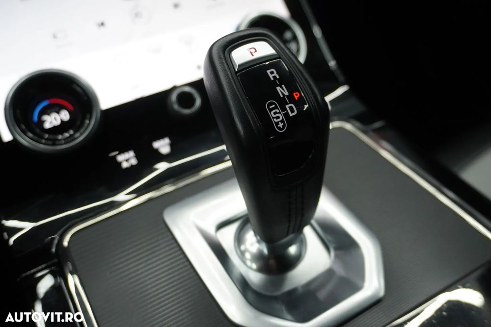 Land Rover Range Rover Evoque 2.0 D150 R-Dynamic - 18
