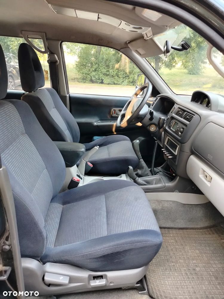 Mitsubishi Pajero Sport - 7