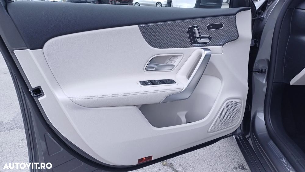 Mercedes-Benz A 200 MHEV 7G-DCT - 11