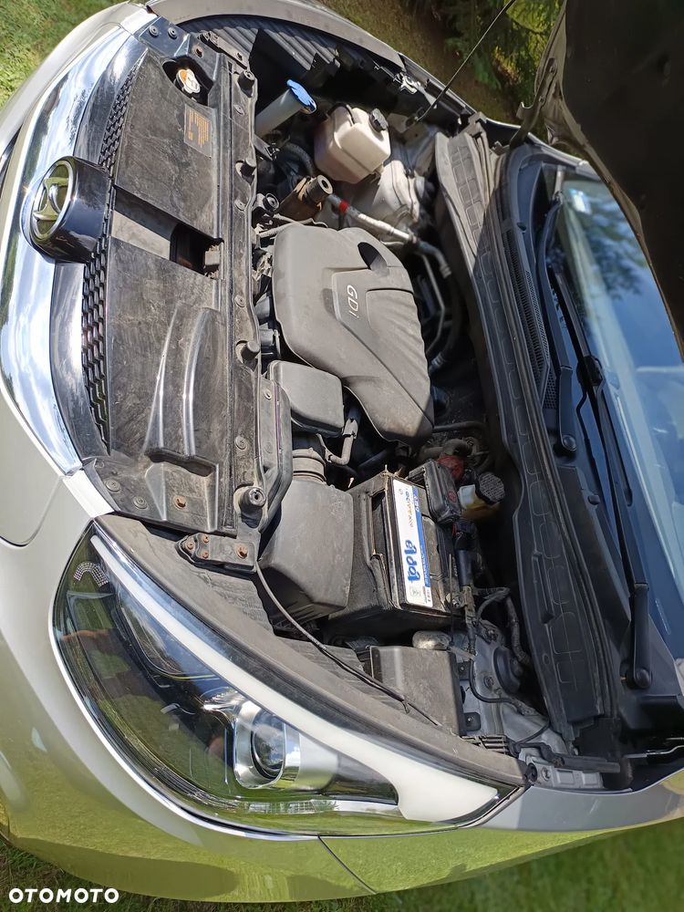 Hyundai ix35 1.6 GDI Premium 2WD - 19