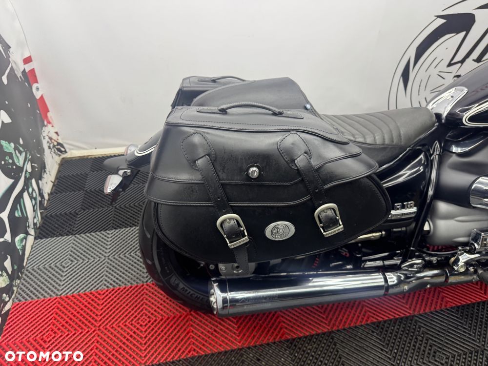 BMW R - 26