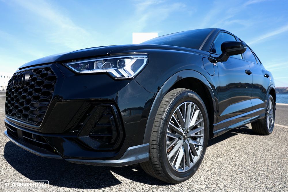 Audi Q3 Sportback 45 TFSIe S line S tronic - 11