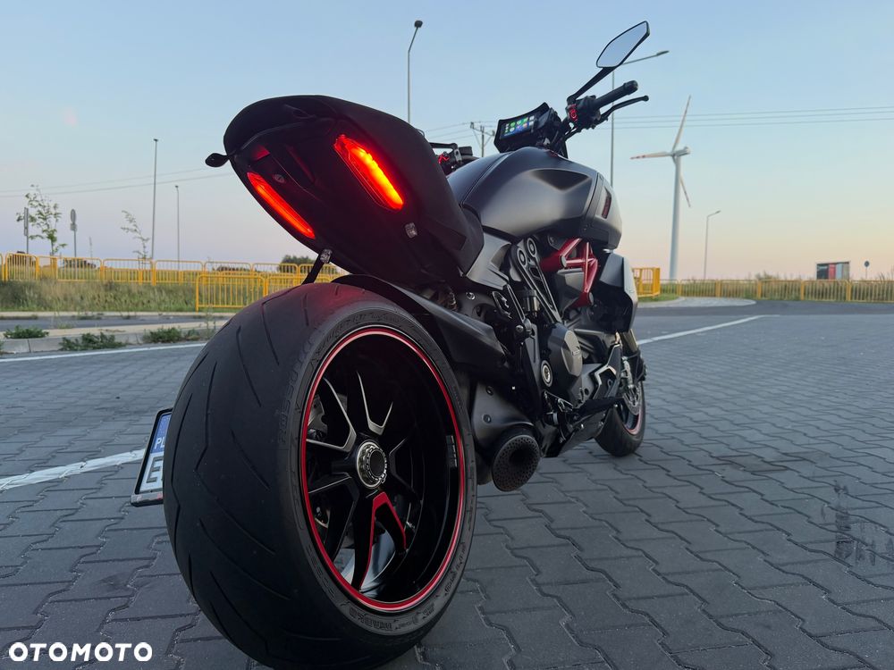 Ducati Diavel - 15