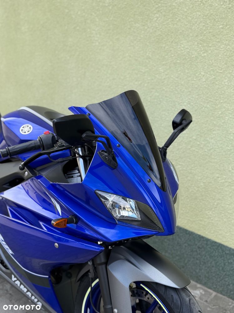 Yamaha YZF - 2