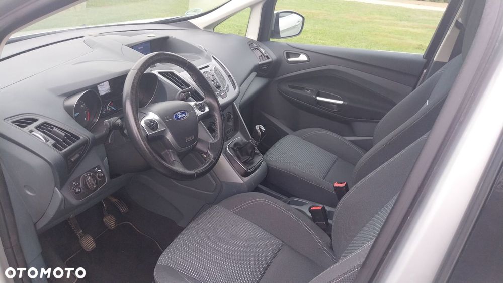 Ford C-MAX - 11