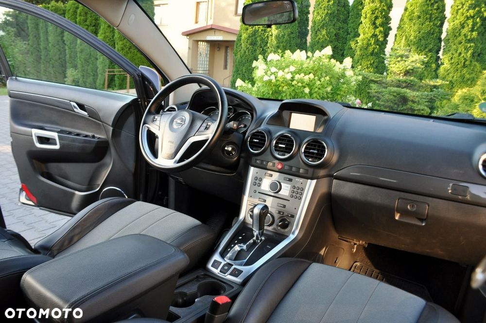 Opel Antara - 24