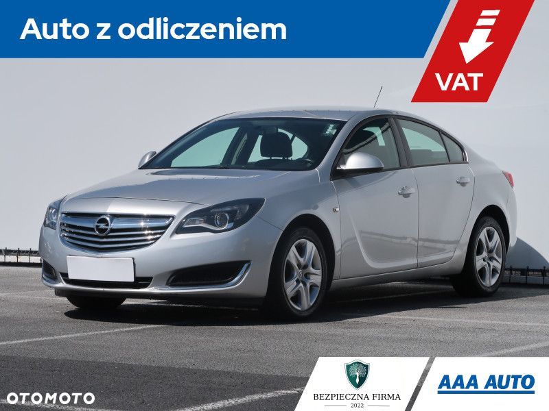 Opel Insignia - 1