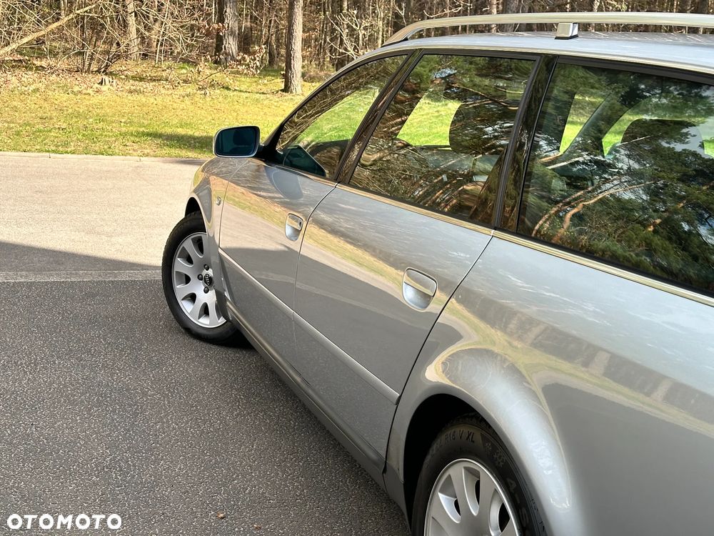 Audi A6 Avant - 17