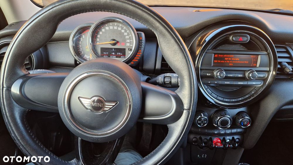 MINI ONE Standard - 7