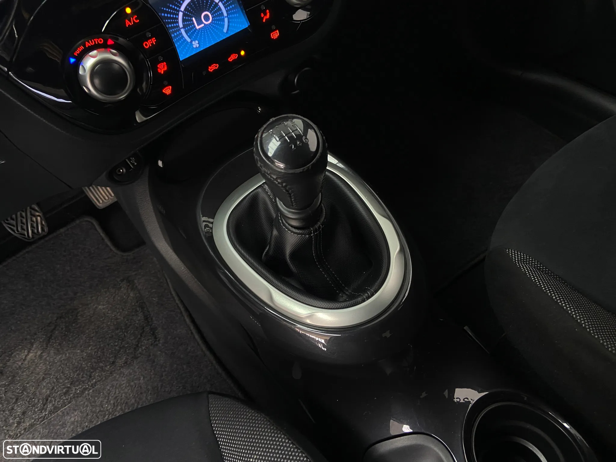 Nissan Juke 1.5 dCi Acenta Connect - 19