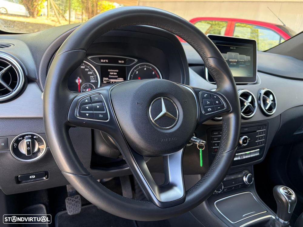 Mercedes-Benz B 180 CDI BlueEFFICIENCY Edition - 5