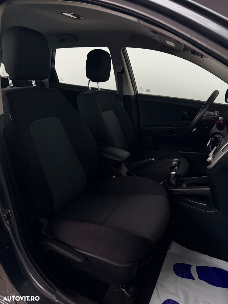 Kia Ceed 1.4 CVVT SW LX - 21