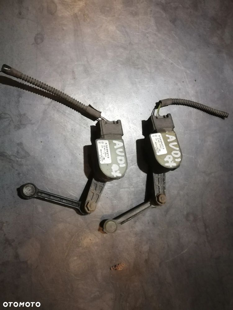 AUDI Q7 CZUJNIK POZIOMOWANIA ŚWIATEŁ 7L0616571D - 1