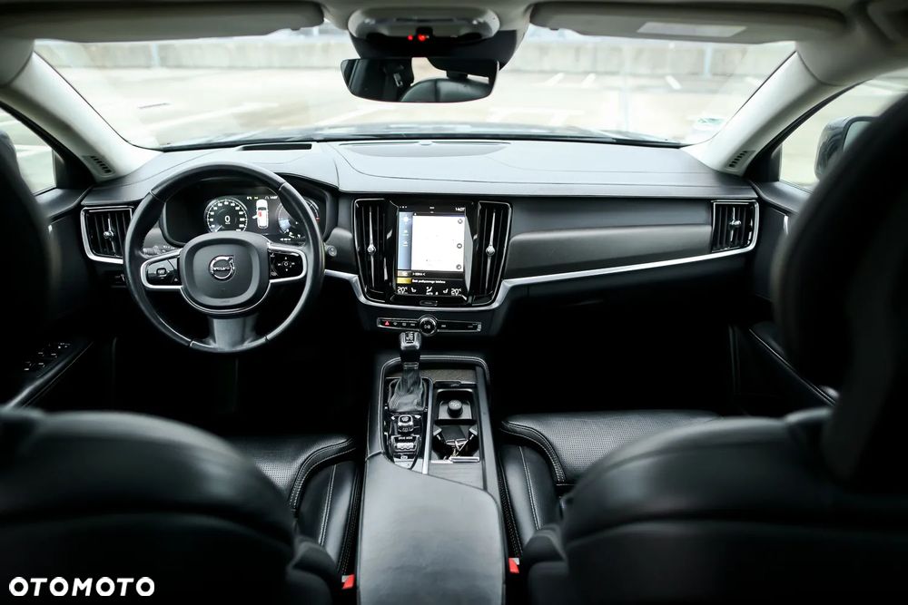 Volvo V90 Cross Country D5 SCR AWD Pro - 19