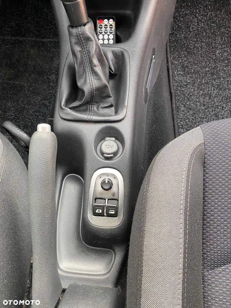 Peugeot 206 1.4 Oxygene - 13