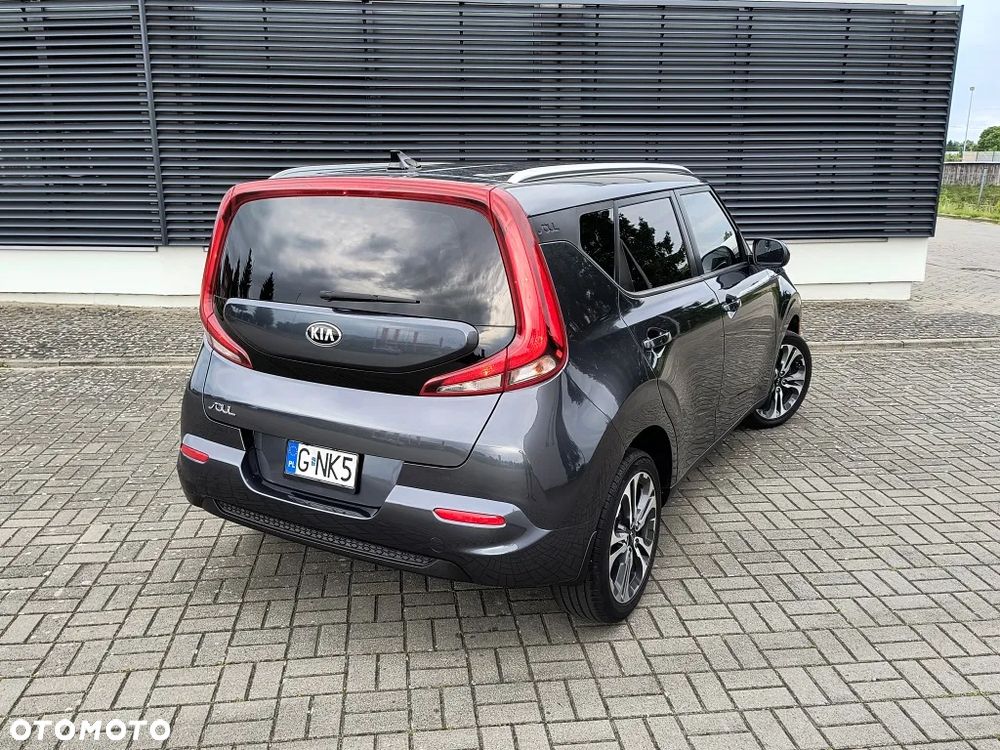 Kia Soul - 10