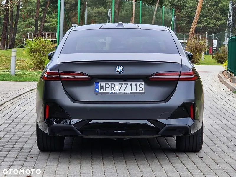 BMW Seria 5 530e M Sport sport - 8