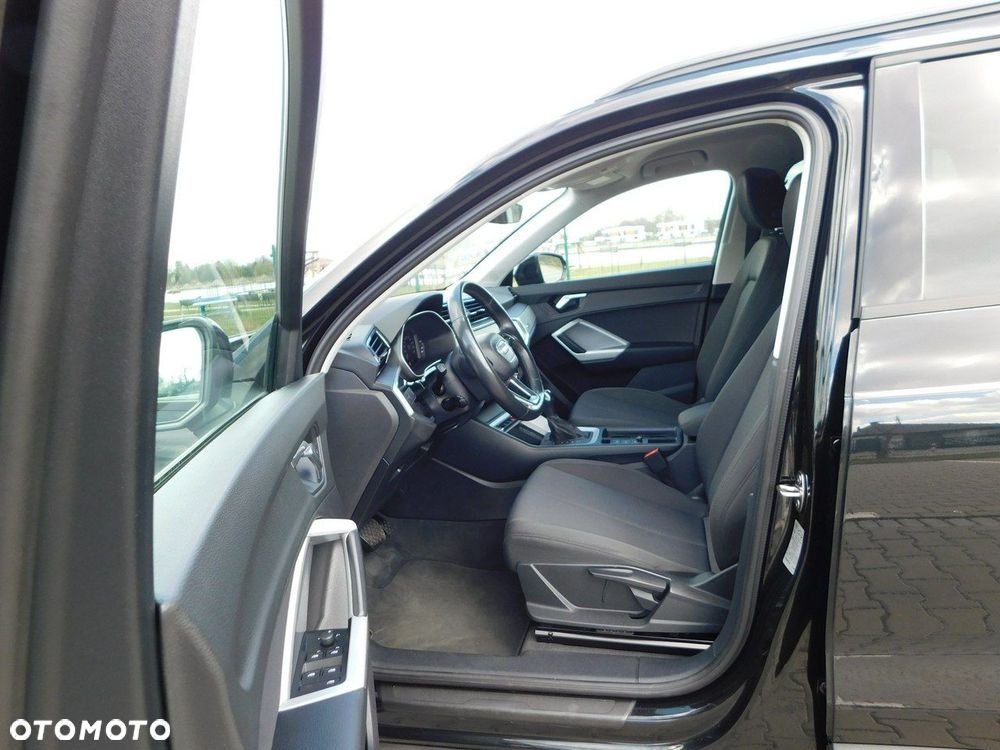 Audi Q3 35 TDI S tronic - 14