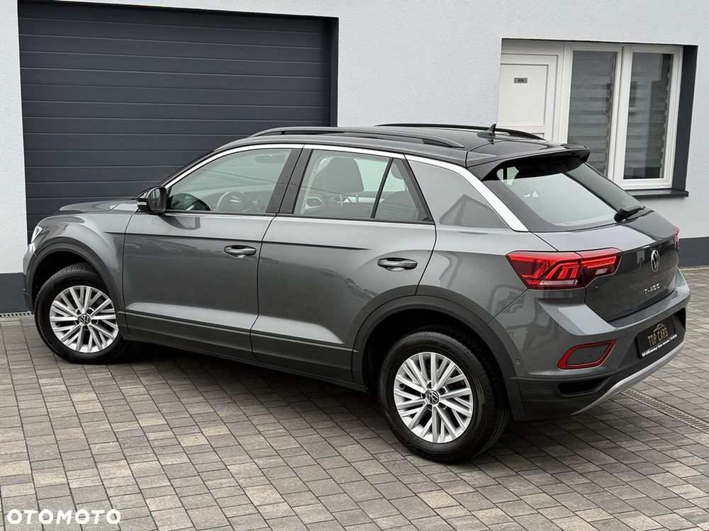 Volkswagen T-Roc - 24