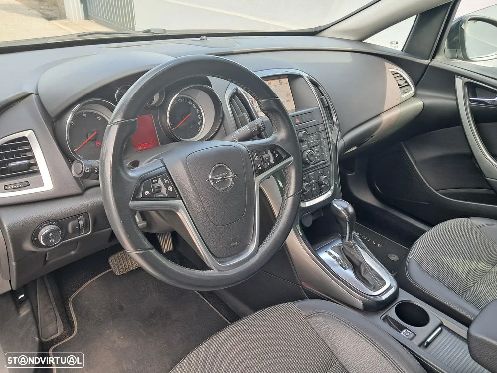Opel Astra 2.0 CDTI Cosmo Active-Select - 8