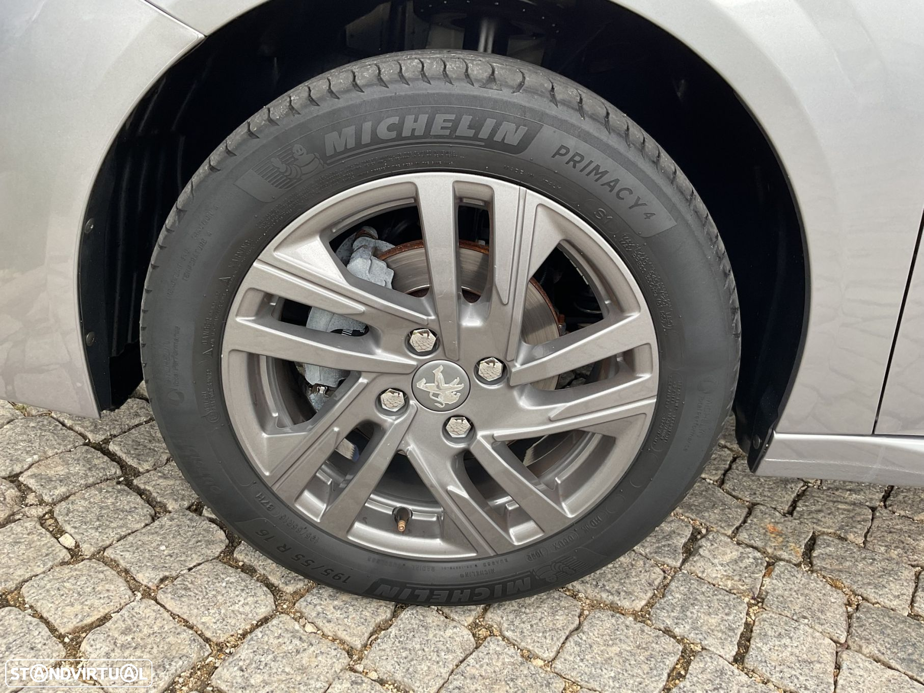 Peugeot 208 1.2 PureTech Active - 14