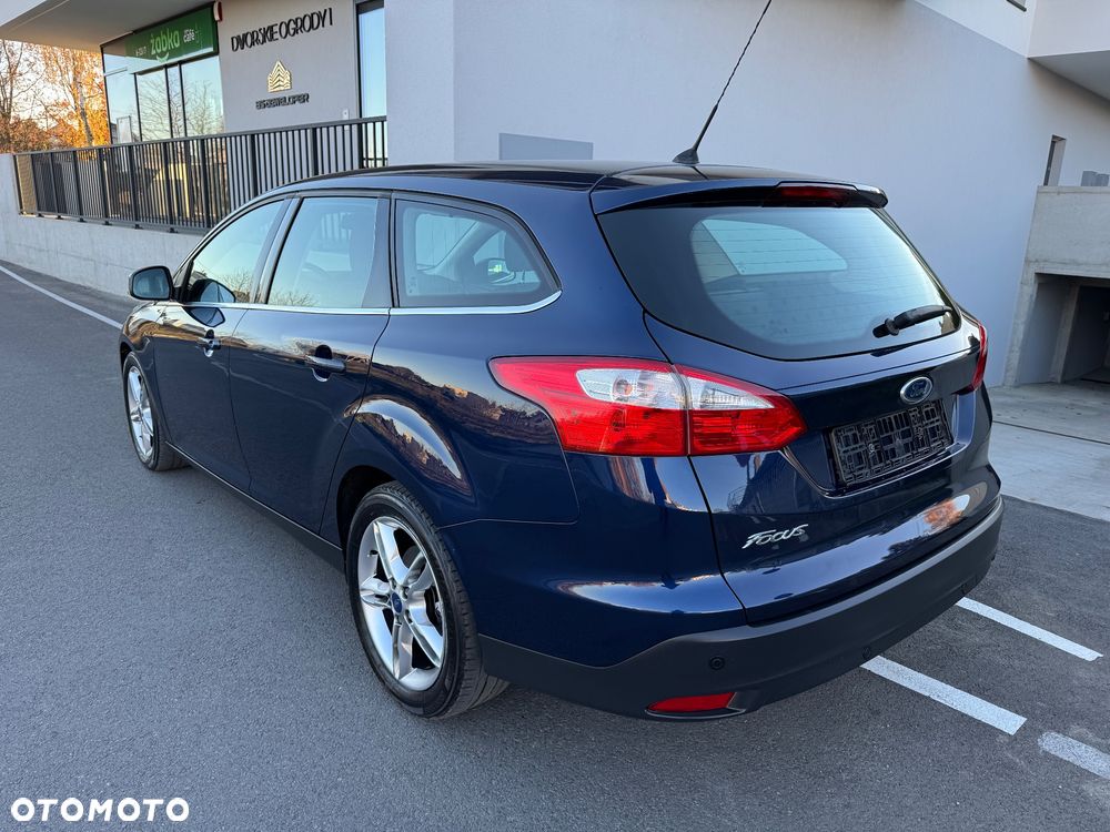 Ford Focus 1.6 EcoBoost Titanium - 4