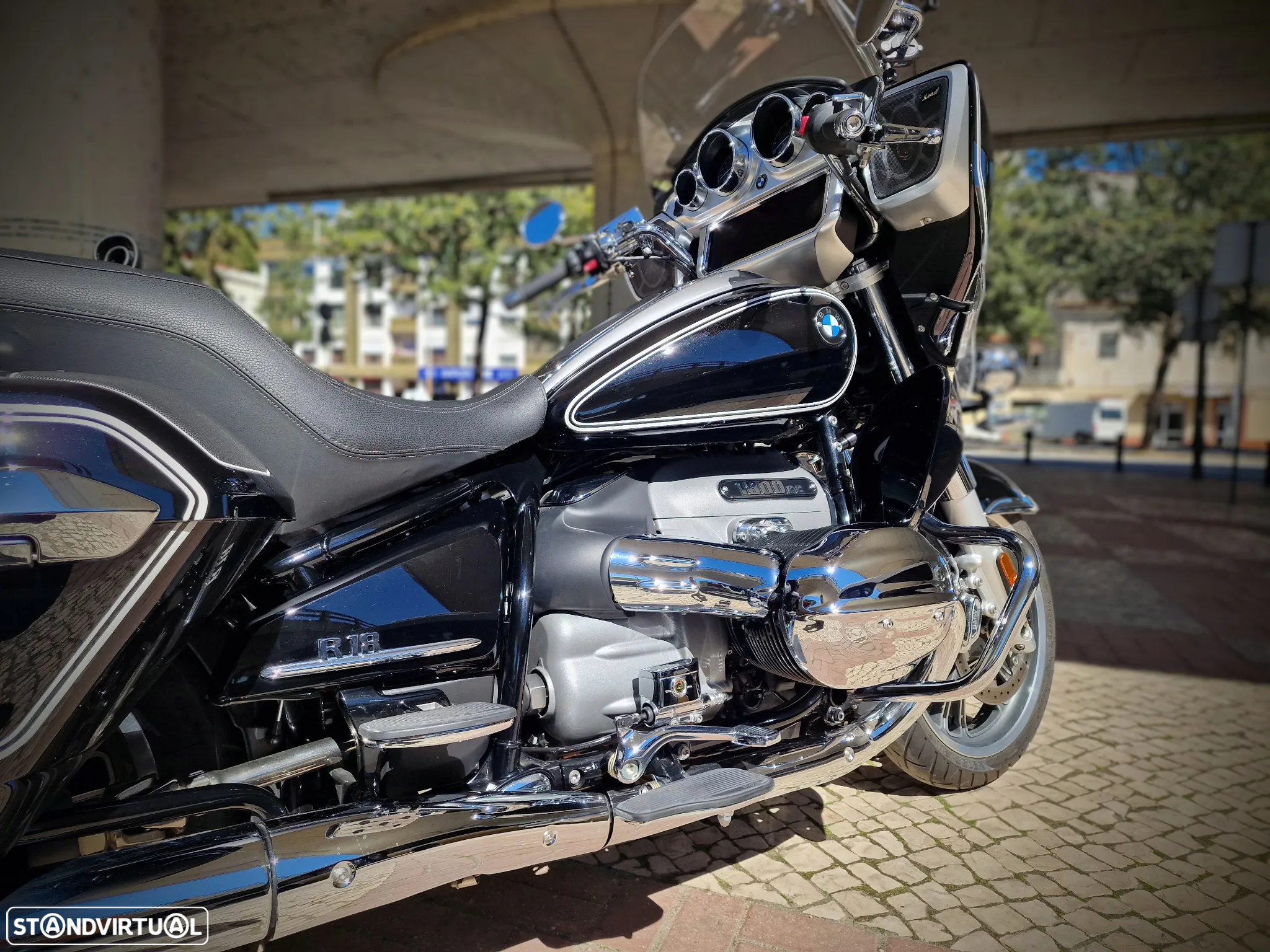 BMW R 18 Transcontinental - 11