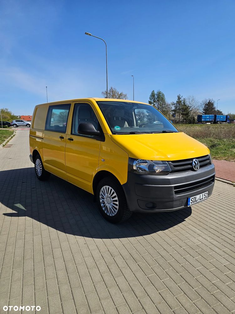 Volkswagen Transporter - 11