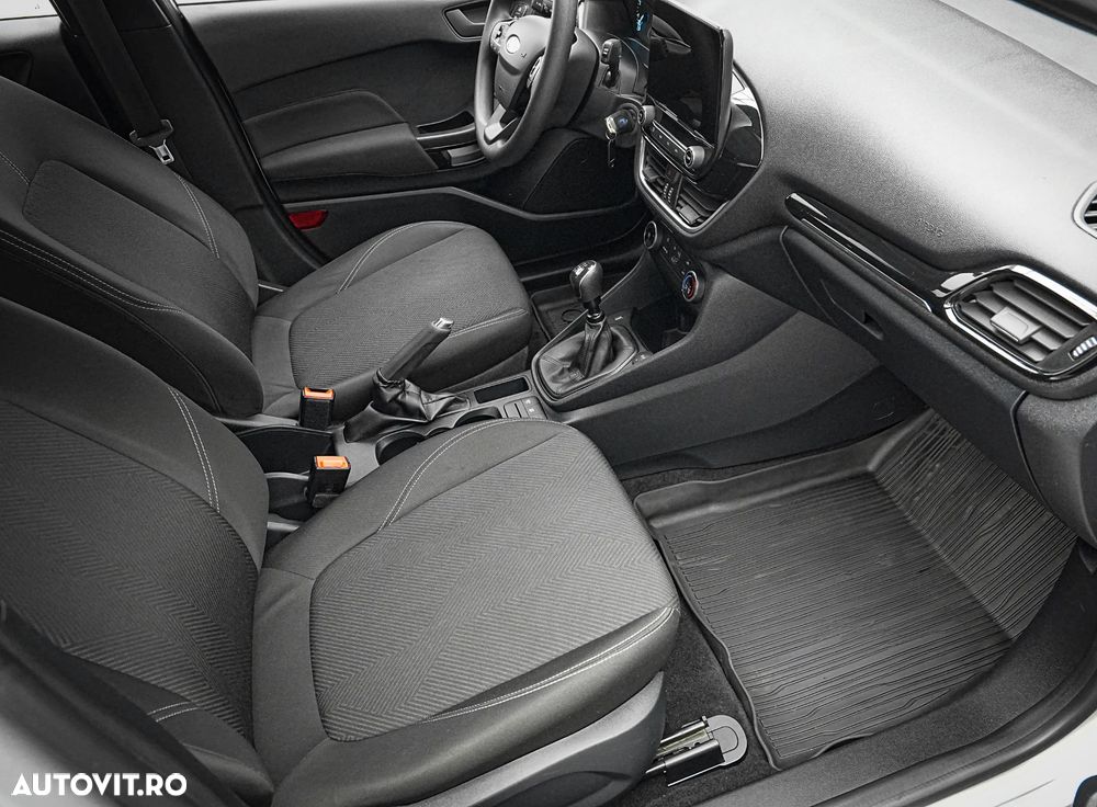 Ford Fiesta 1.0 EcoBoost Titanium - 12