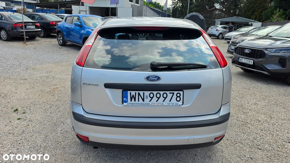 Ford Focus 1.8 Trend - 27