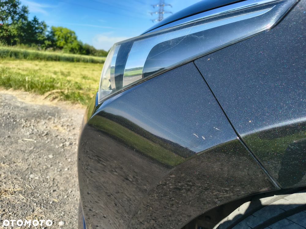 Toyota Corolla 1.6 Premium - 11