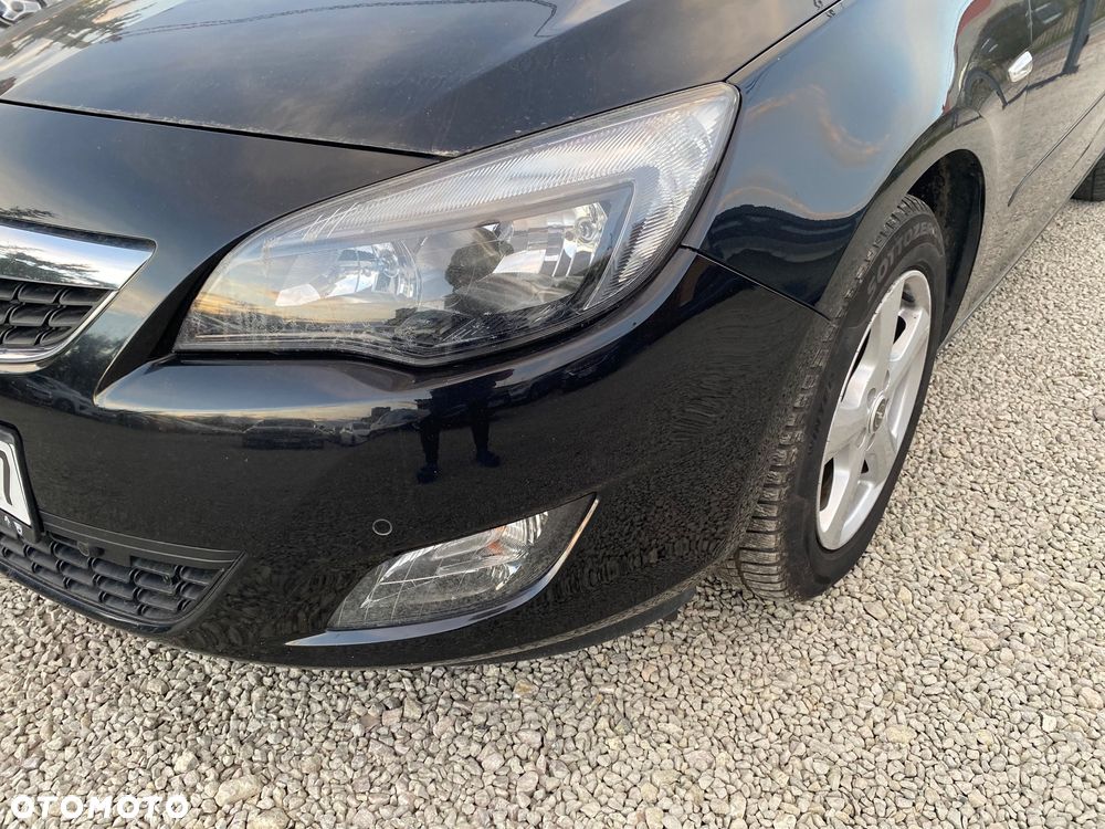 Opel Astra 1.4 Turbo Sport - 9
