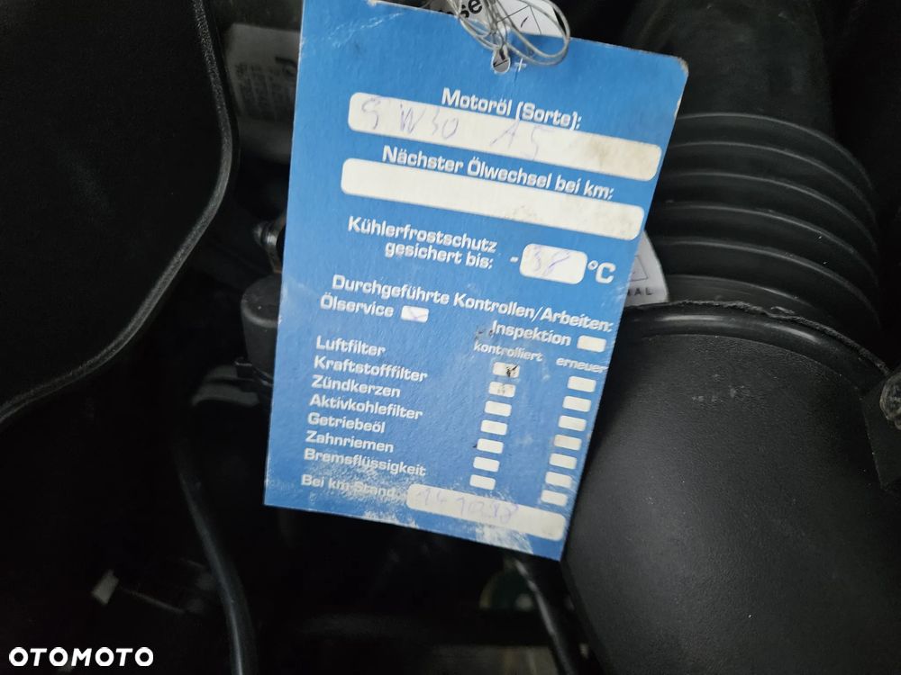 Ford Kuga 2.0 TDCi 2x4 Titanium - 30