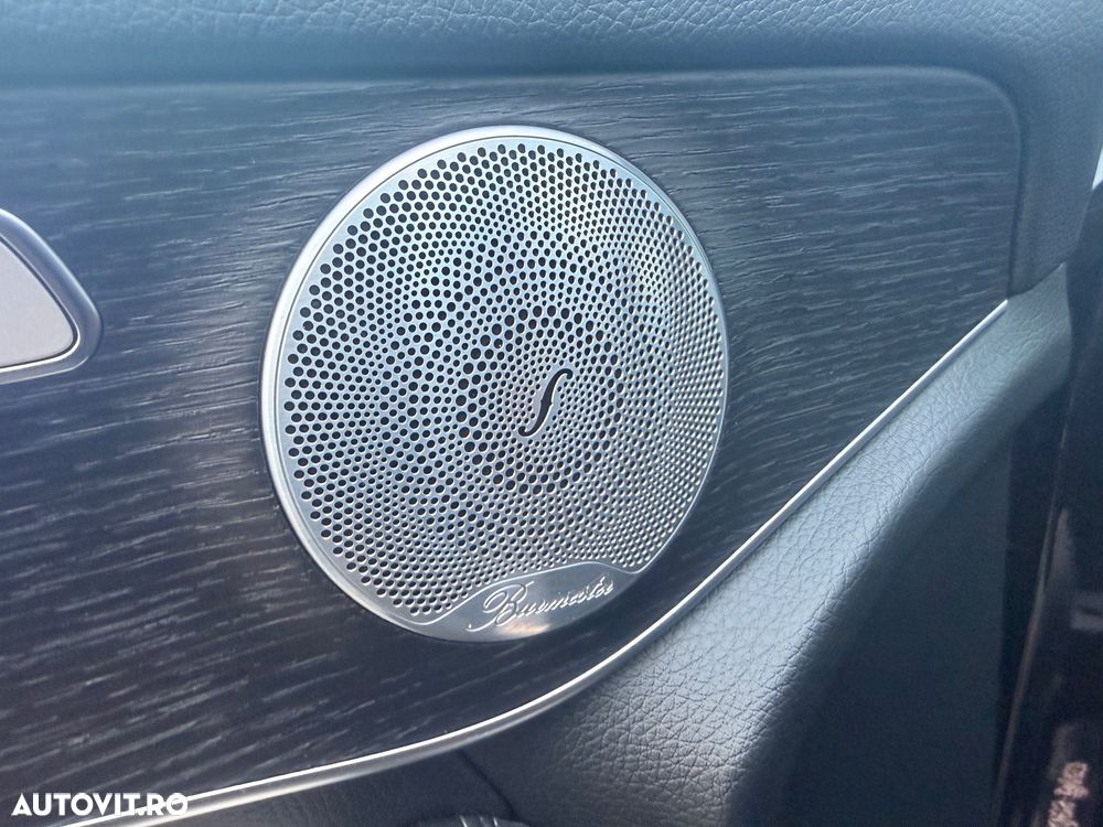 Mercedes-Benz GLC Coupe 300 4MATIC MHEV - 21