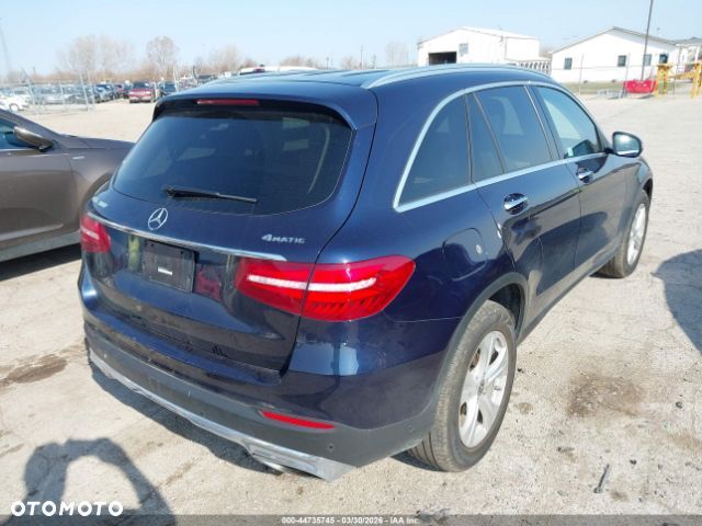 Mercedes-Benz GLC 250 4-Matic - 4