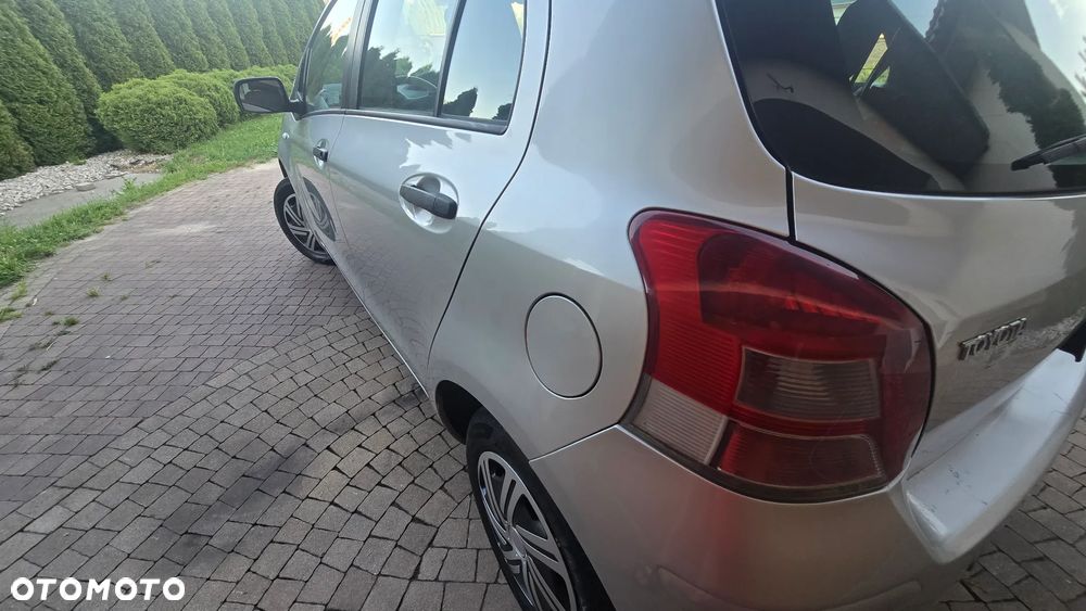 Toyota Yaris 1.0 Luna Start - 17