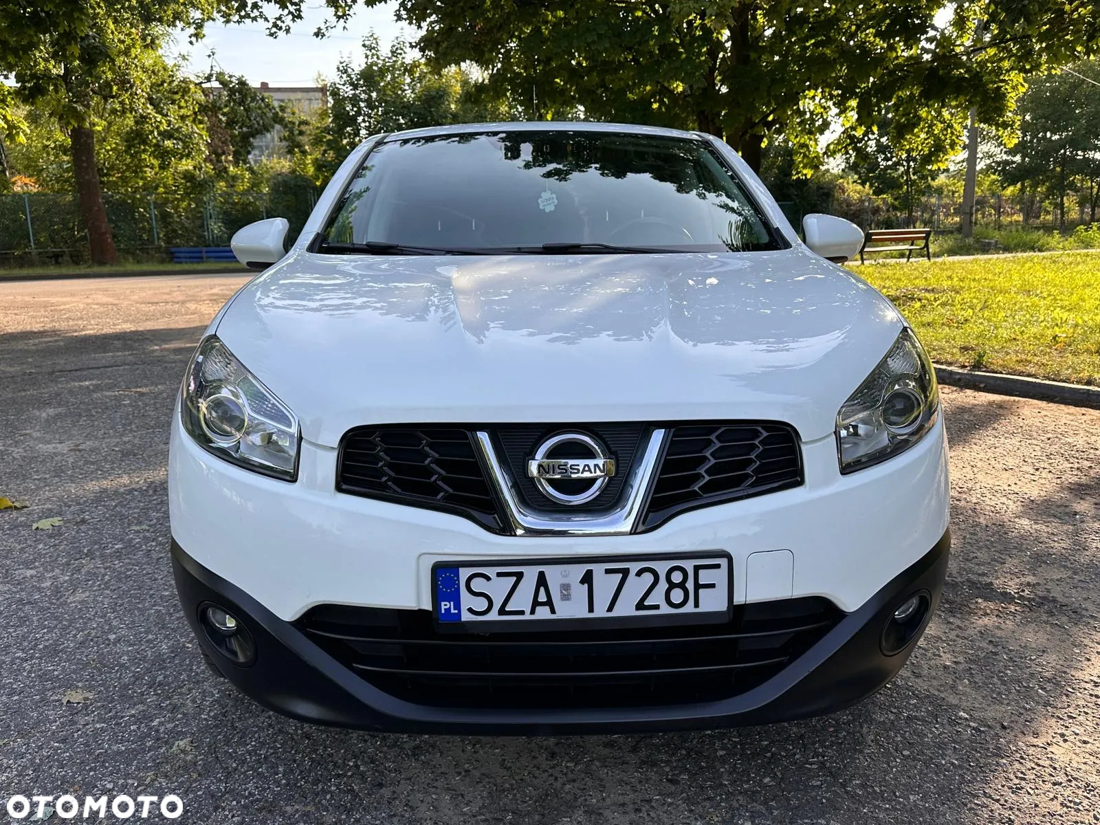Nissan Qashqai - 2