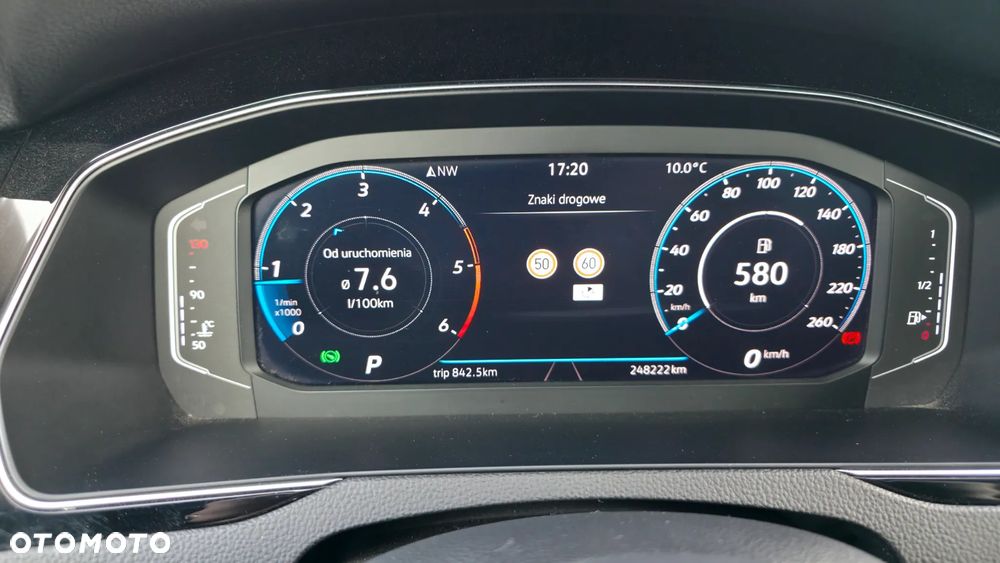 Volkswagen Passat 2.0 TDI SCR DSG Elegance - 24