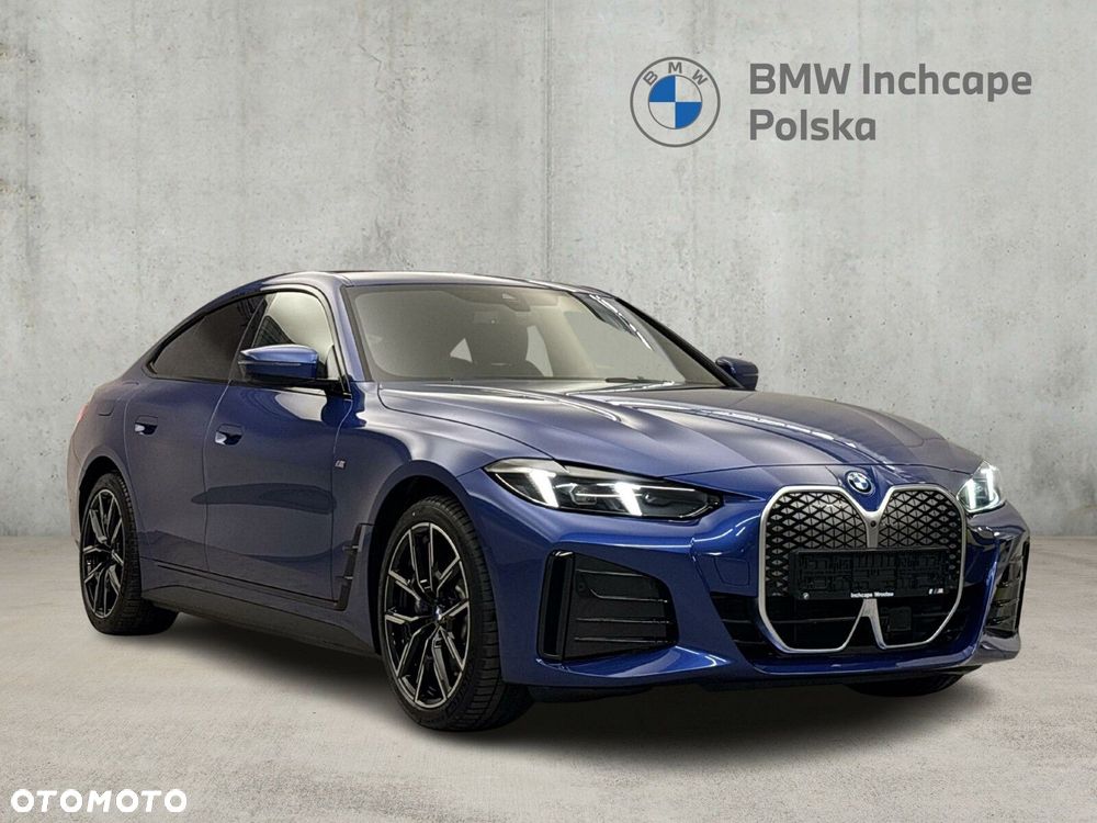 BMW i4 - 7