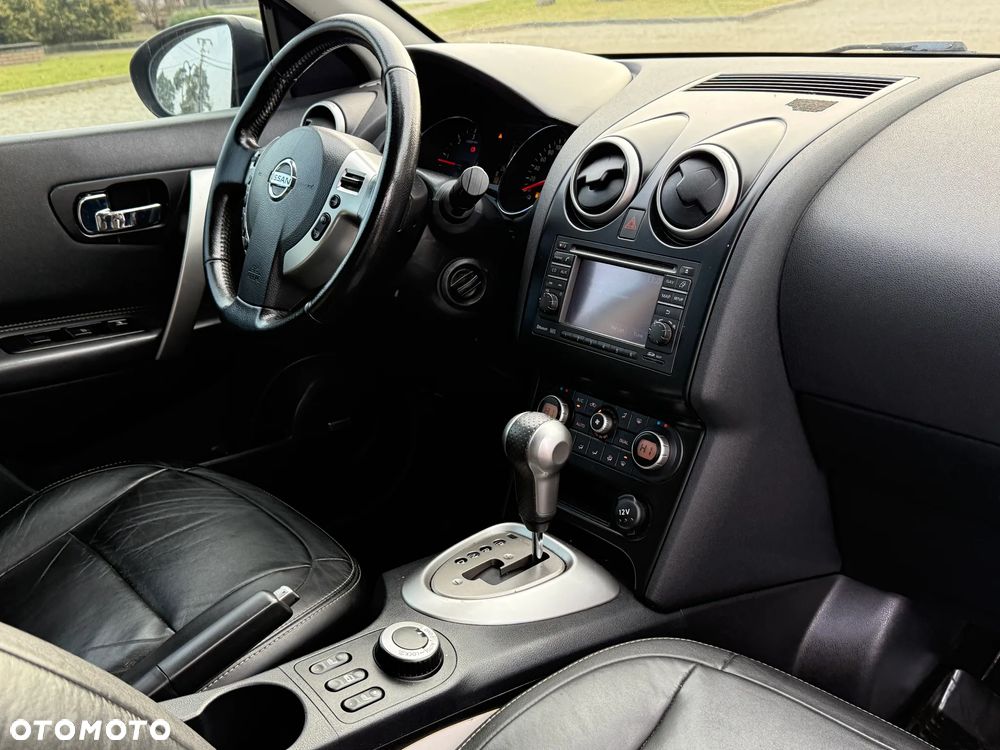 Nissan Qashqai 2.0 dCi 4x4 Tekna Premium - 7