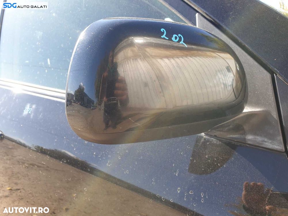 Oglinda Electrica Dreapta Pliabila Rabatabila Electric Toyota RAV4 XA30 2005 - 2013 Culoare 202 - 2