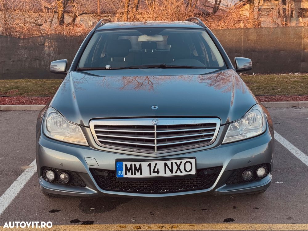 Mercedes-Benz C 200 T-modell - 8