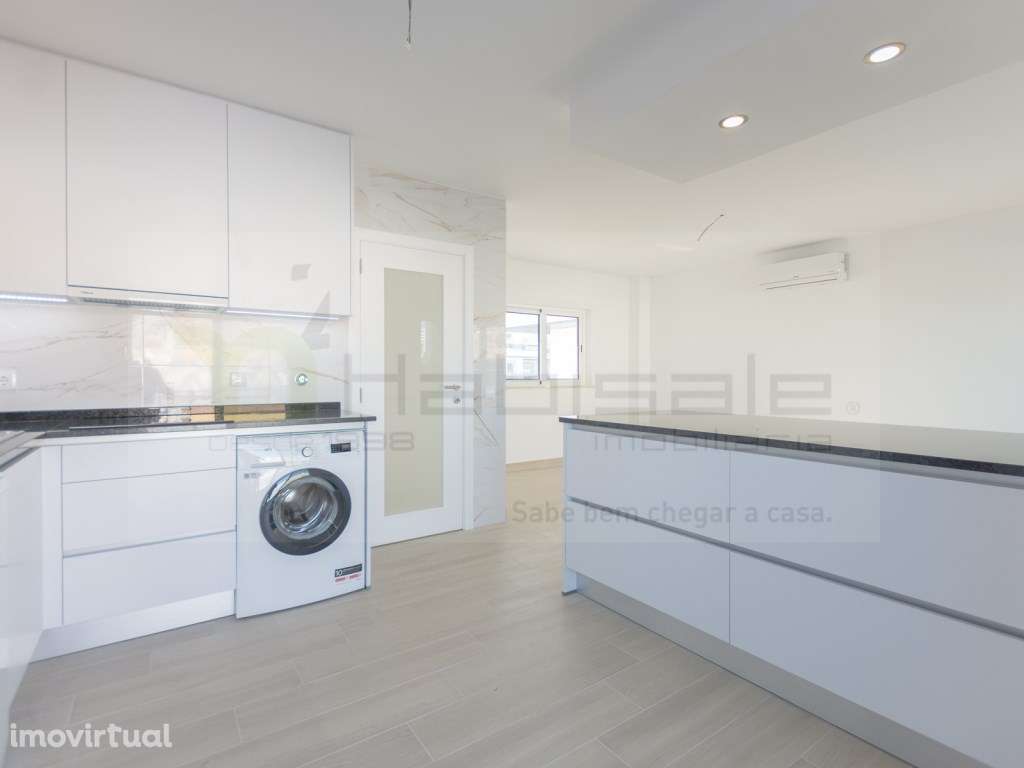 Condomínio privado na Praia da Lota - Grande imagem: 3/32