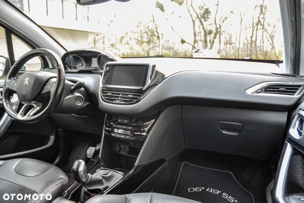 Peugeot 2008 - 10