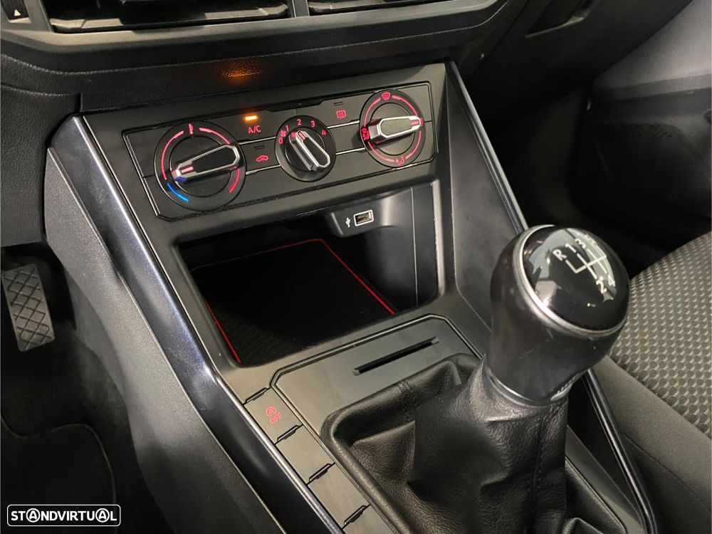 VW Polo 1.0 Confortline - 27