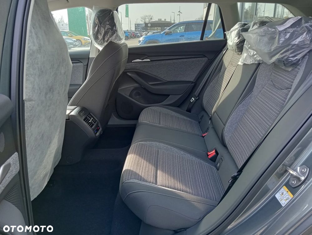 Skoda Superb 2.0 TDI SCR 4x4 Edition 130 DSG - 5