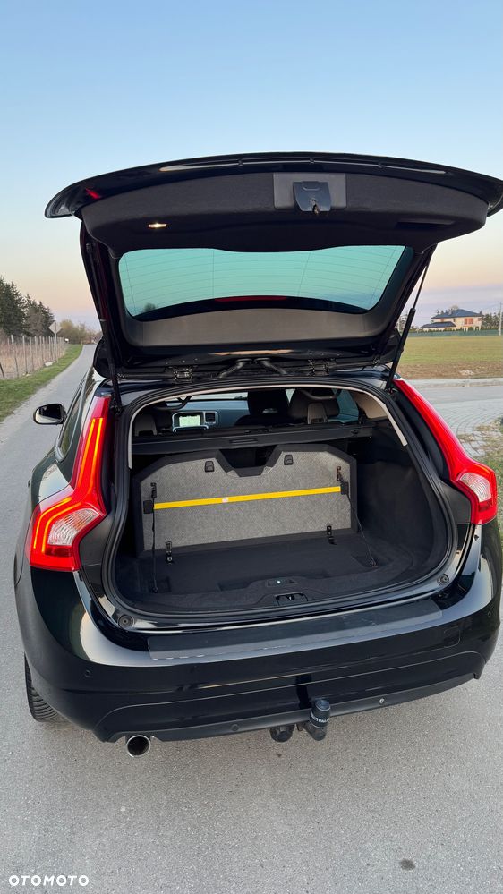 Volvo V60 D3 Linje Business - 37