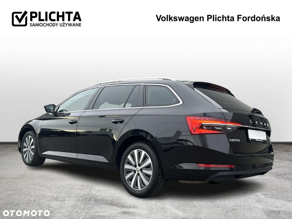 Skoda Superb 2.0 TDI SCR Style DSG - 3