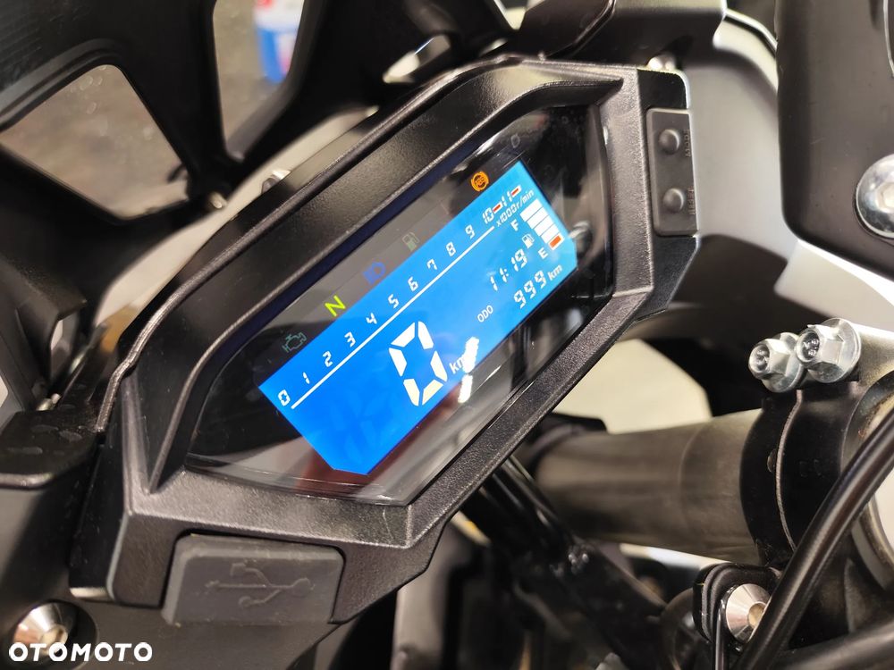 VOGE 300GY RALLY - 20