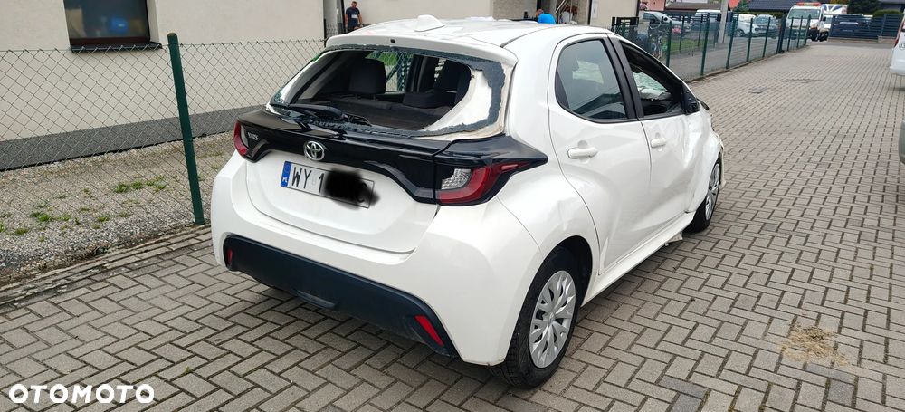 Toyota Yaris 1.0 Active - 1